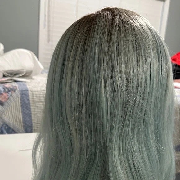 Belle Tress Pike Place HF Ocean Blonde NWT - Picture 4 of 9